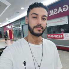  Ayslann Oliveira
